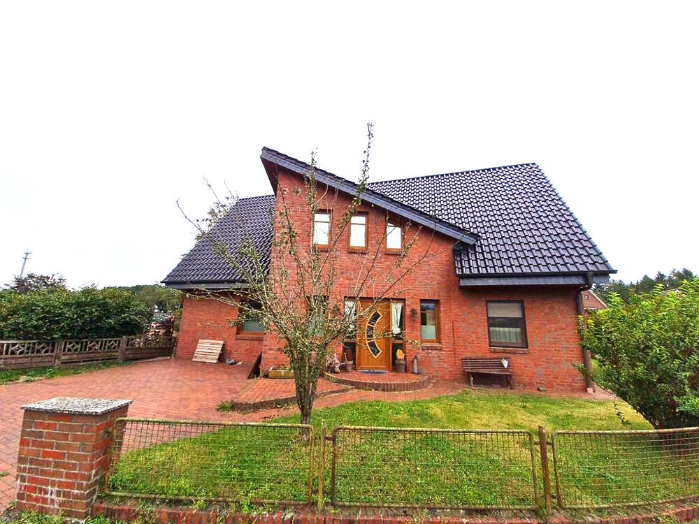 Thumbnail-Vielseitige Wohnlösung nahe Bremervörde - Doppelhaus mit Nebengebäude, provisionsfrei!