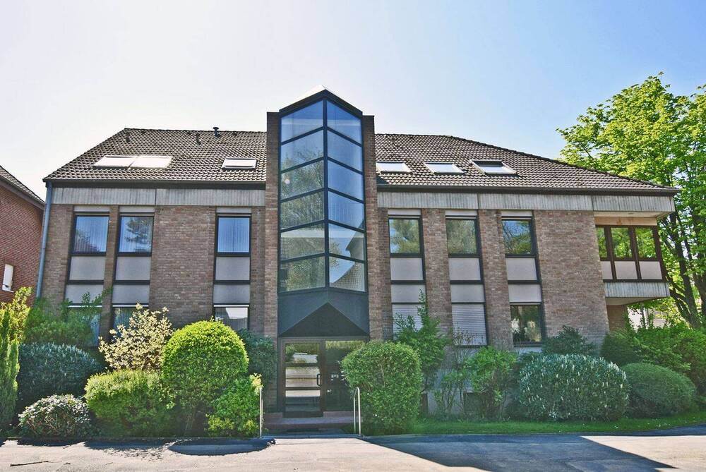 Thumbnail-Vermietete 3 ½ Raum-Eigentumswohnung mit Balkon und Tiefgarage
