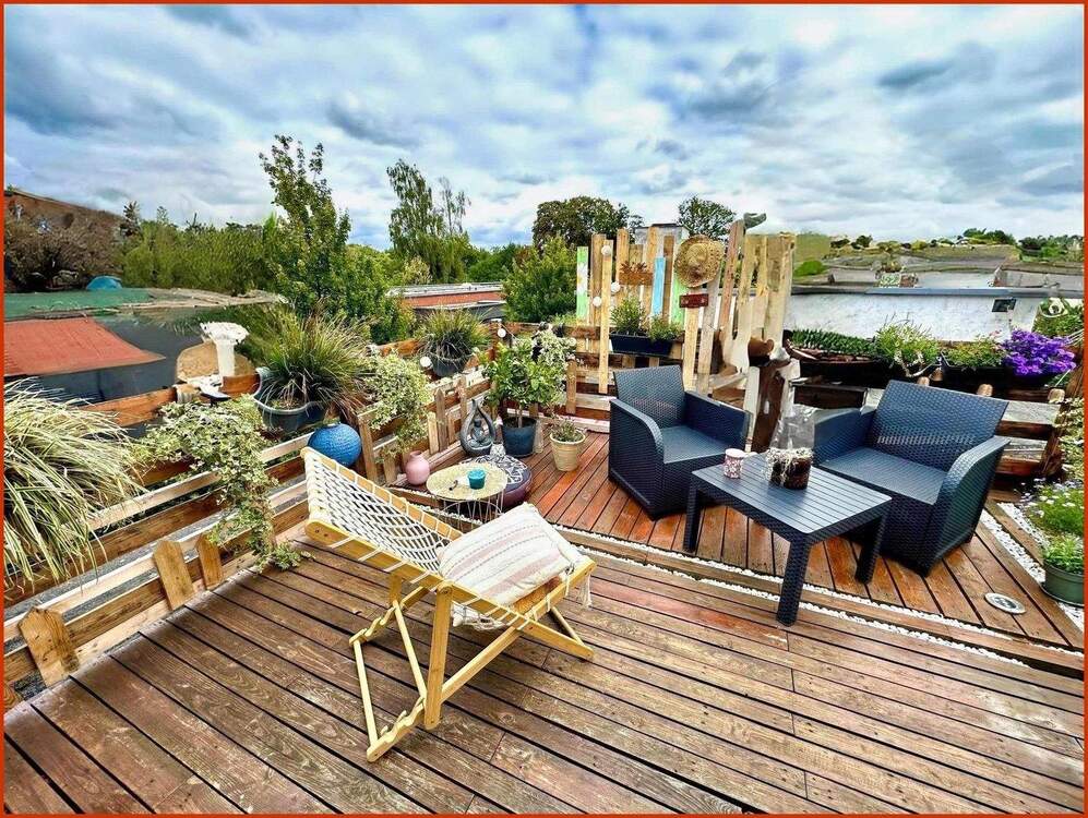 Thumbnail-freistehendes Zweifamilienhaus mit vielseitigen Nutzungsmöglichkeiten in RheinbergBorth