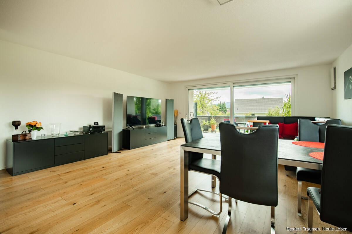 Wohn- und Esszimmer (1)
