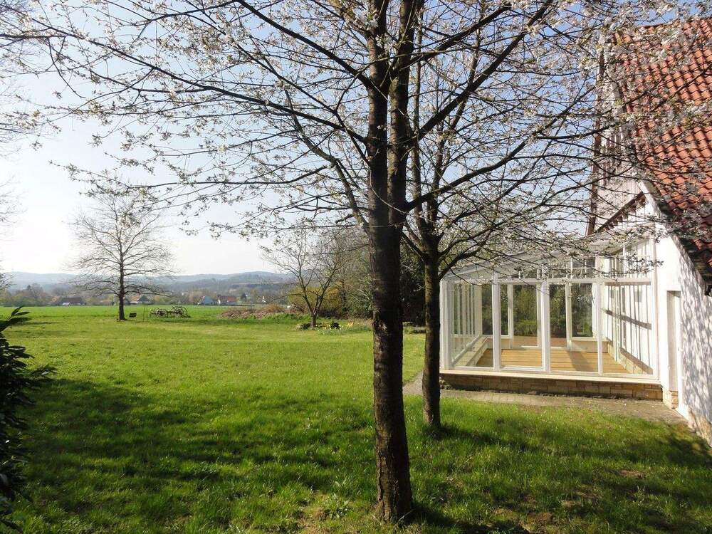 Thumbnail-Zwei Landhäuser als Zweifamilienhaus mit Parkähnlichem Grundstück von Privat