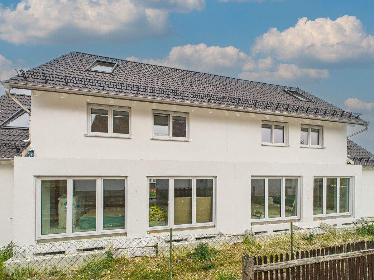 Thumbnail-NAHE LL Schöne Neubau-Doppelhaushälfte mit großem Souterrainbereich - bezugsfertig im Frühjahr 2026