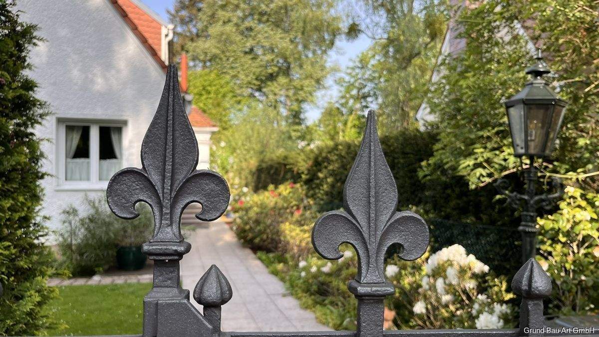 Thumbnail-Eine Familienidylle: Großzügiges, einladendes Haus mit Kamin, Wellnessbereich und schönem Garten