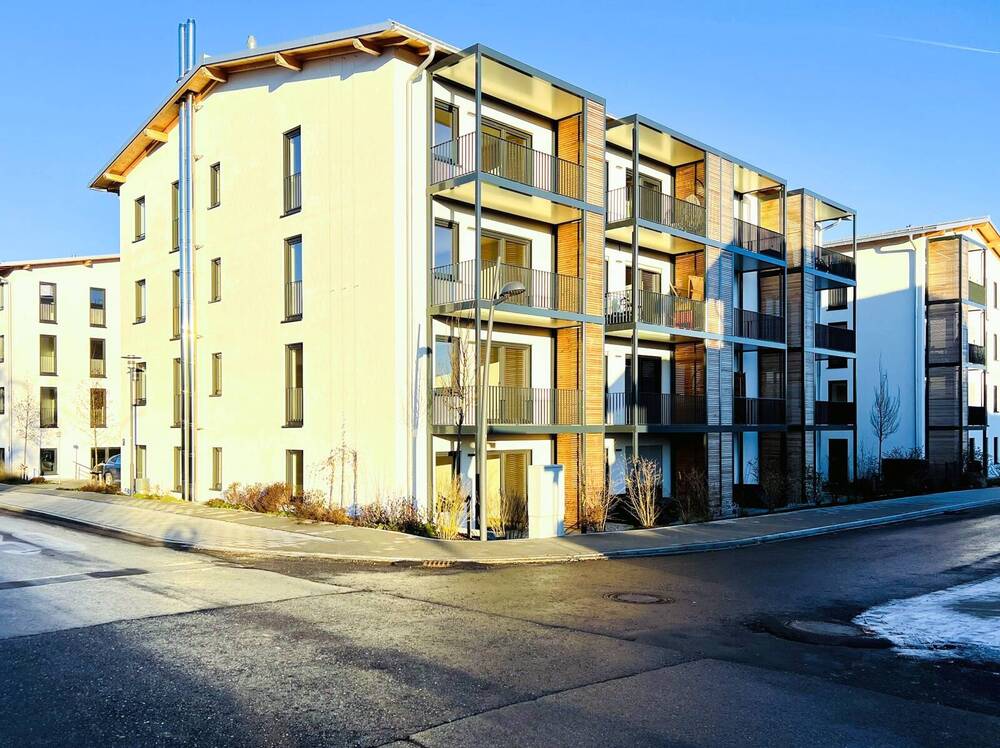 Thumbnail-Moderne 3-Zimmer-Wohnung mit offenem Design, Eichenparkett und zwei Balkonen - provisionsfrei!