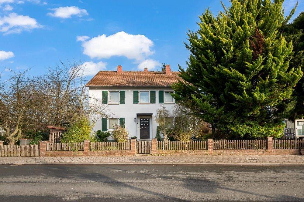 Thumbnail-Grundstück mit Entwicklungspotenzial - bebaut mit Altbestand (wirtschaftlich abrissreif)