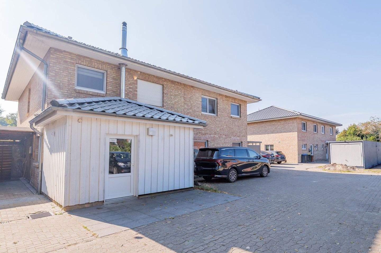 Thumbnail-Doppelhaus mit Ausbaupotenzial - Komfortables Wohnen für die ganze Familie