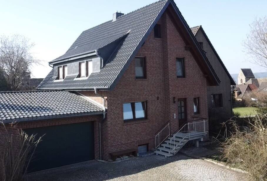 Thumbnail-Ein Zuhause für die ganze Familie - 280 m² Wohnfläche & großer Garten