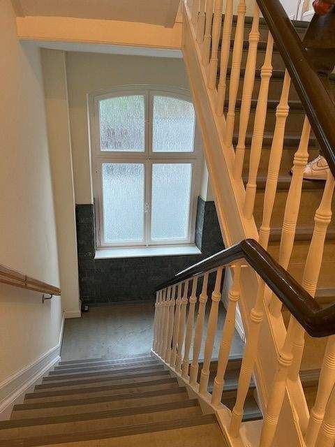 Thumbnail-Wohnhaus aus der Jahrhundertwende mit Altbaucharme - mitten in Eller!