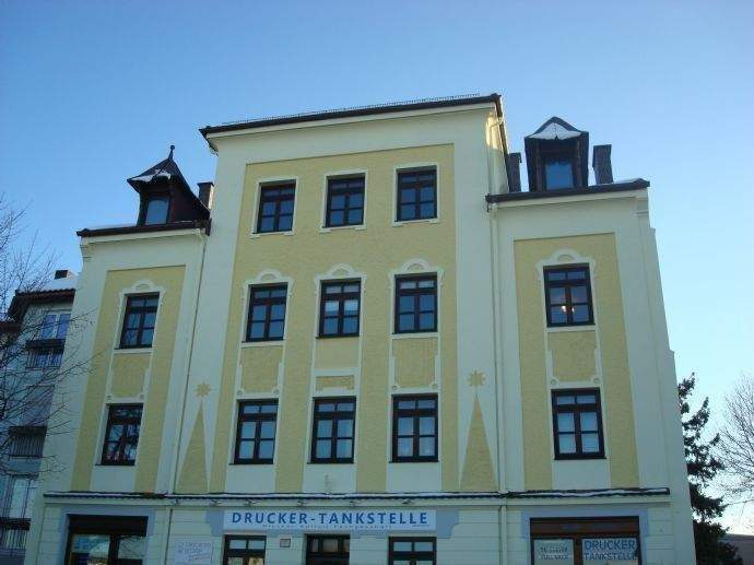 Thumbnail-2 Zimmer Wohnung mit Balkon und kleiner Kochzeile, 3. OG