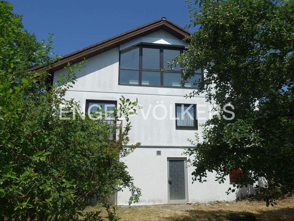 Thumbnail-Herrliches Grundstück in Randlage bietet flexibles Holzfertighaus . Wer erkennt die vielen Chancen?