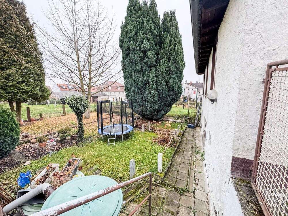 Thumbnail-Lage Lage Lage kleiner Preis, großes Potential Doppelhaushälfte nahe des Ortskerns