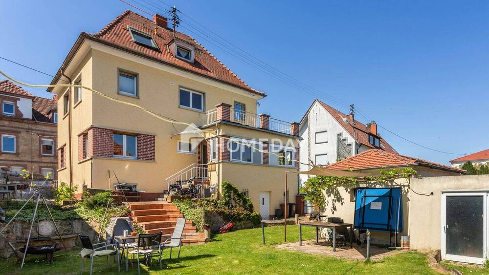 Thumbnail-Familienhaus mit Ausblick, Garten und Dachterrasse in begehrter Lage von Neustadt Hambach