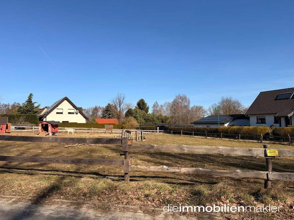 Thumbnail-Baugrundstück auf dem Land - ruhig und grün -