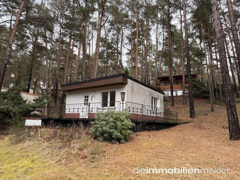 Thumbnail-Lage, Lage, Lage ... Bungalow am Mochowsee - nur wenige Meter bis zum Wasser