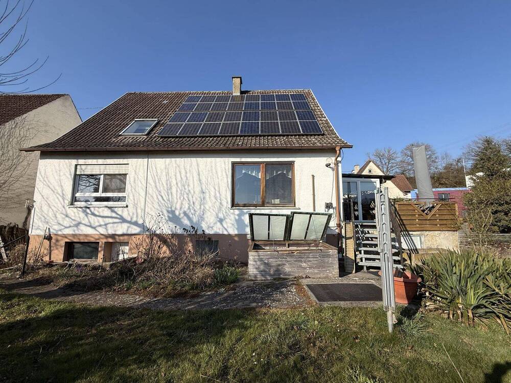 Thumbnail-Haus am Ortsrand von Ertingen mit Blick auf Wiesen und Felder