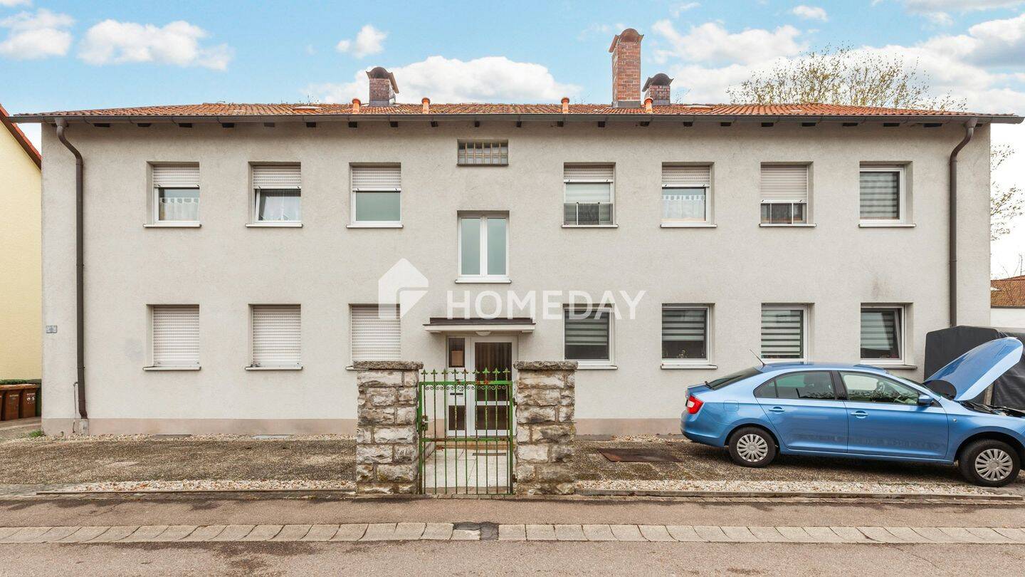 Thumbnail-Gepflegtes Mehrfamilienhaus mit 4 Einheiten, großem Grundstück & stabilen Mieteinnahmen