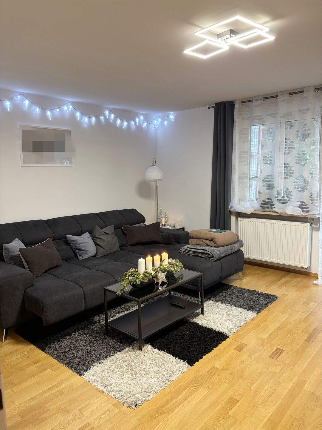 Thumbnail-Zentrale 3 Zimmerwohnung mit Einbauküche und Balkon in Kitzingen !