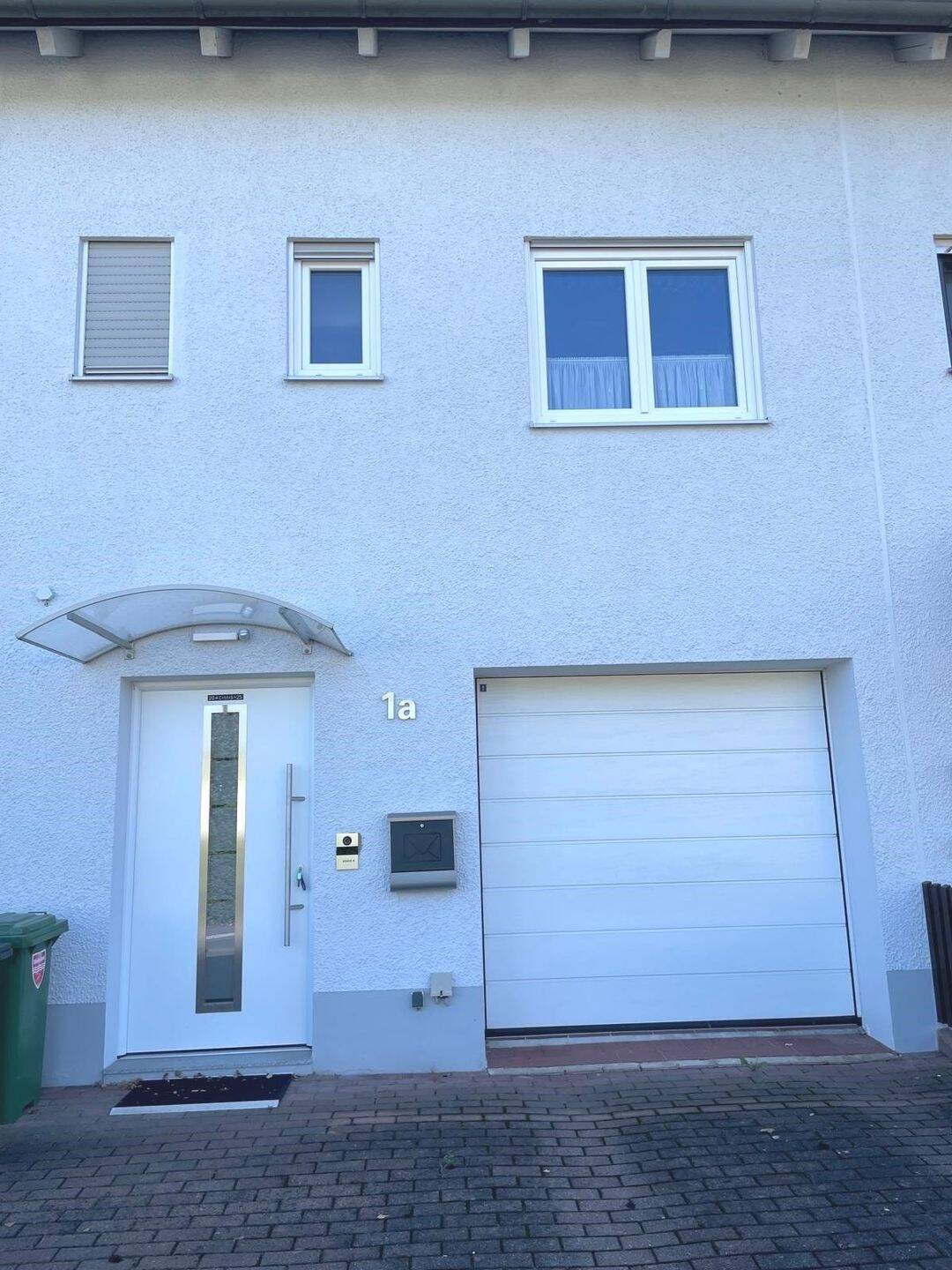 Thumbnail-Charmantes Reihenmittelhaus für die Familie in Top-Lage von Rieden