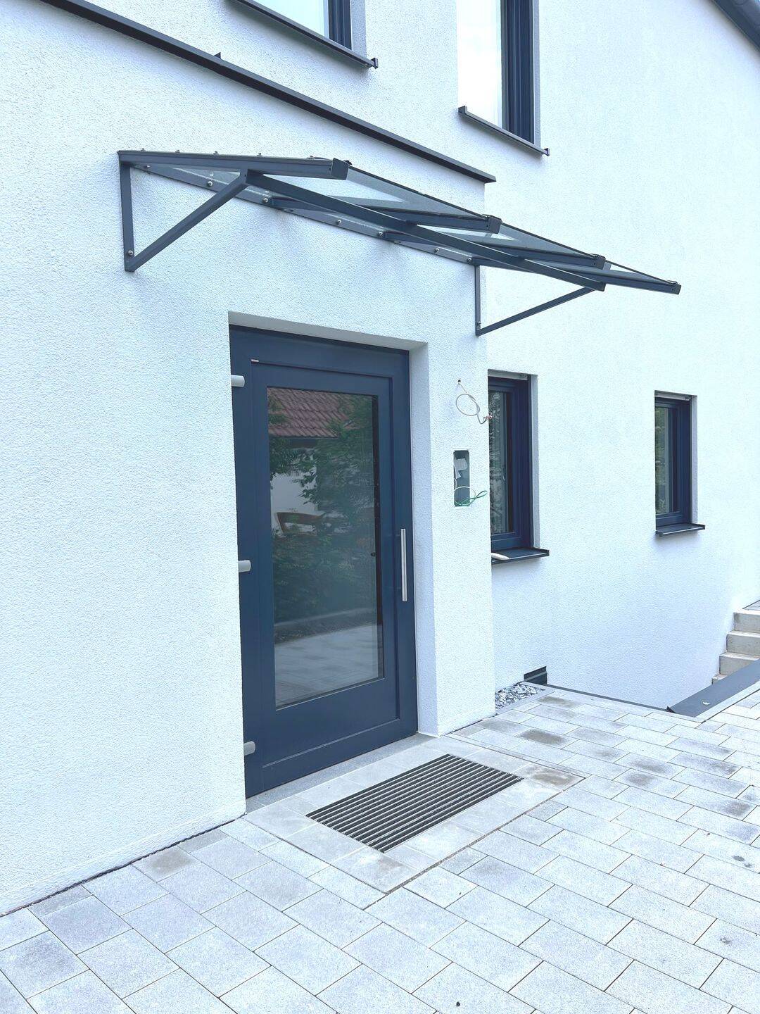 Thumbnail-2-Zimmer-Neubauwohnung mit Dachterrasse im 1. OG