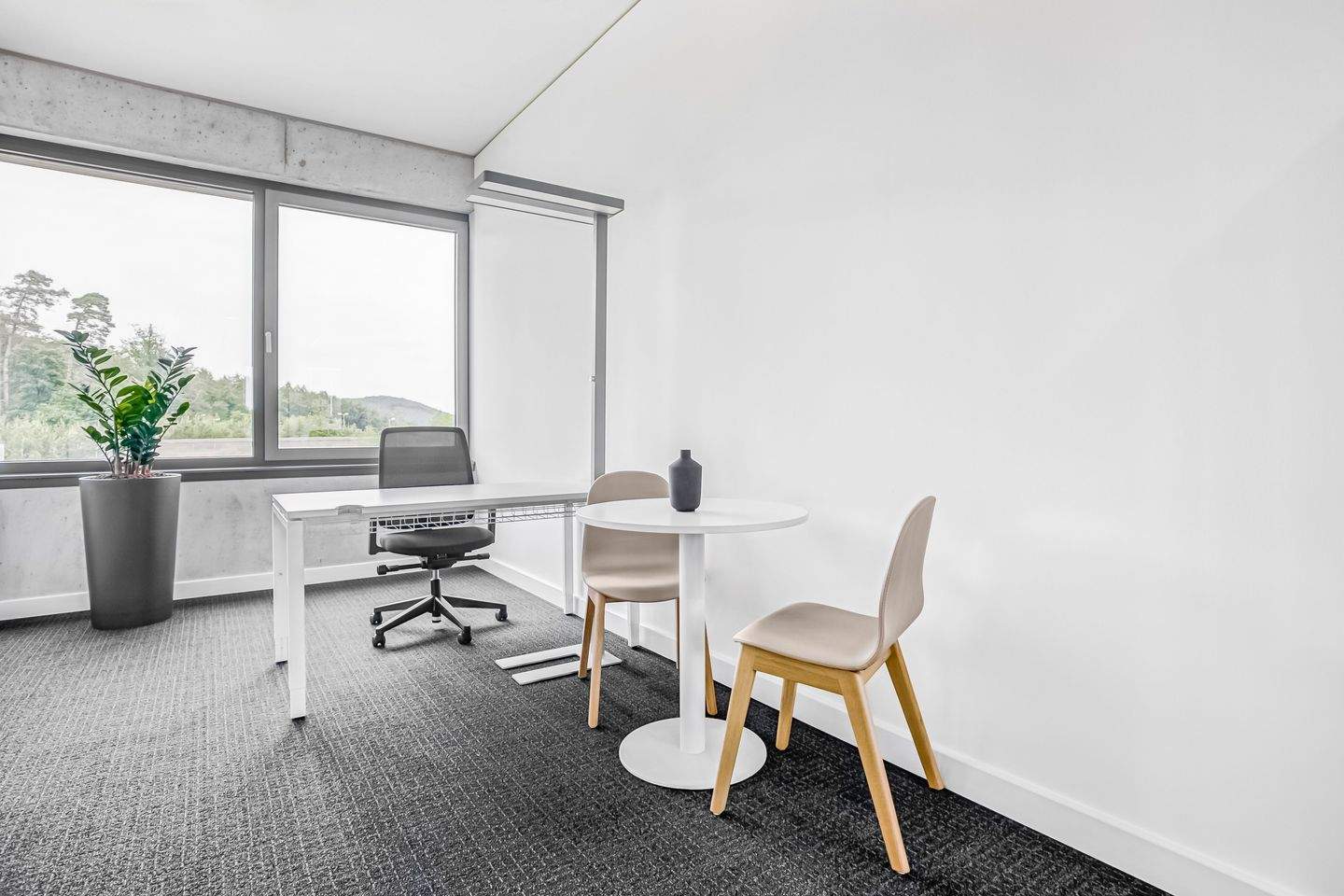 Thumbnail-Privater Büroraum für 1 Person in Regus Europa Karree