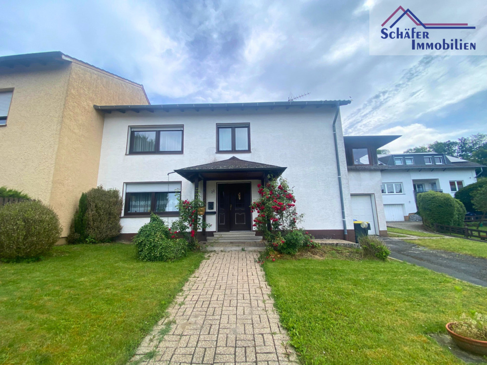 Thumbnail-Balve: Gepflegtes Reihenendhaus mit Garten in Top-Lage