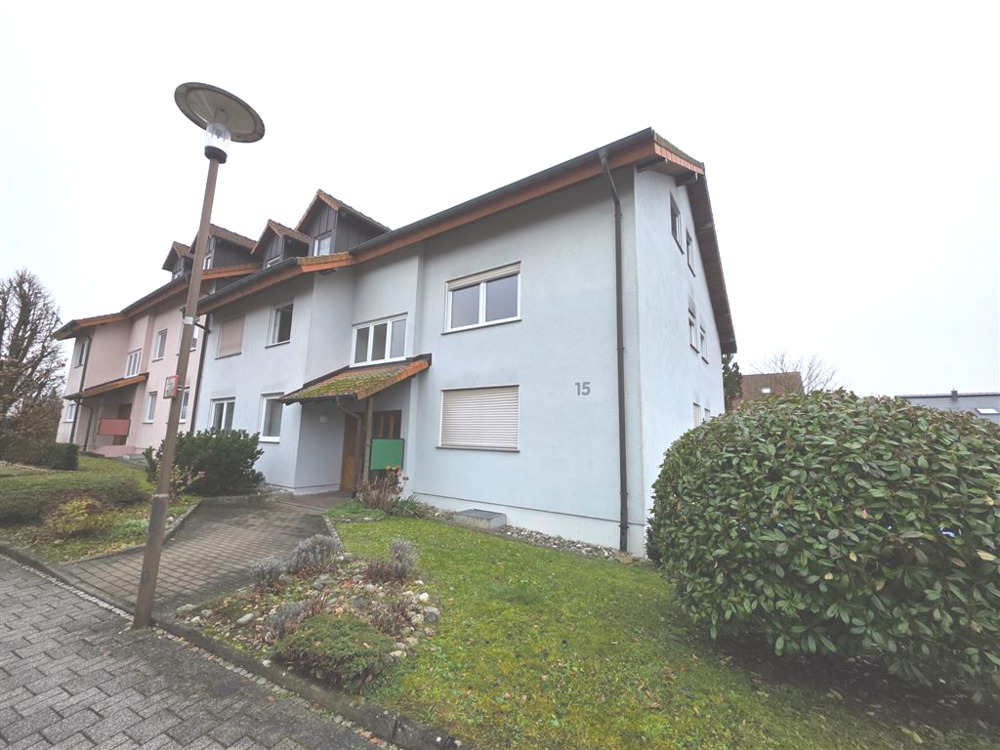 Thumbnail-neu renovierte 3 Zimmer im 2. OG mit Balkon und TG.