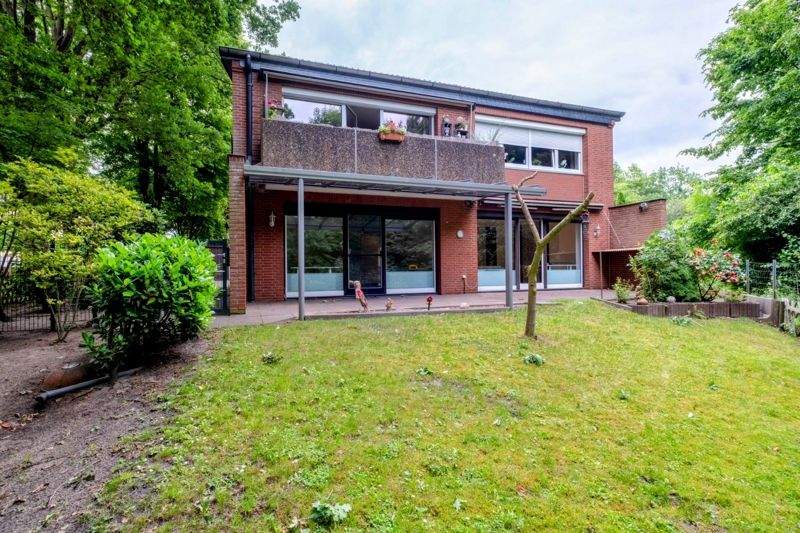 Thumbnail-*Hier können Sie ca. 20.000,00€ MieteJahr generieren!* Zweifamilienhaus in Bremen-Burg zu verkaufen