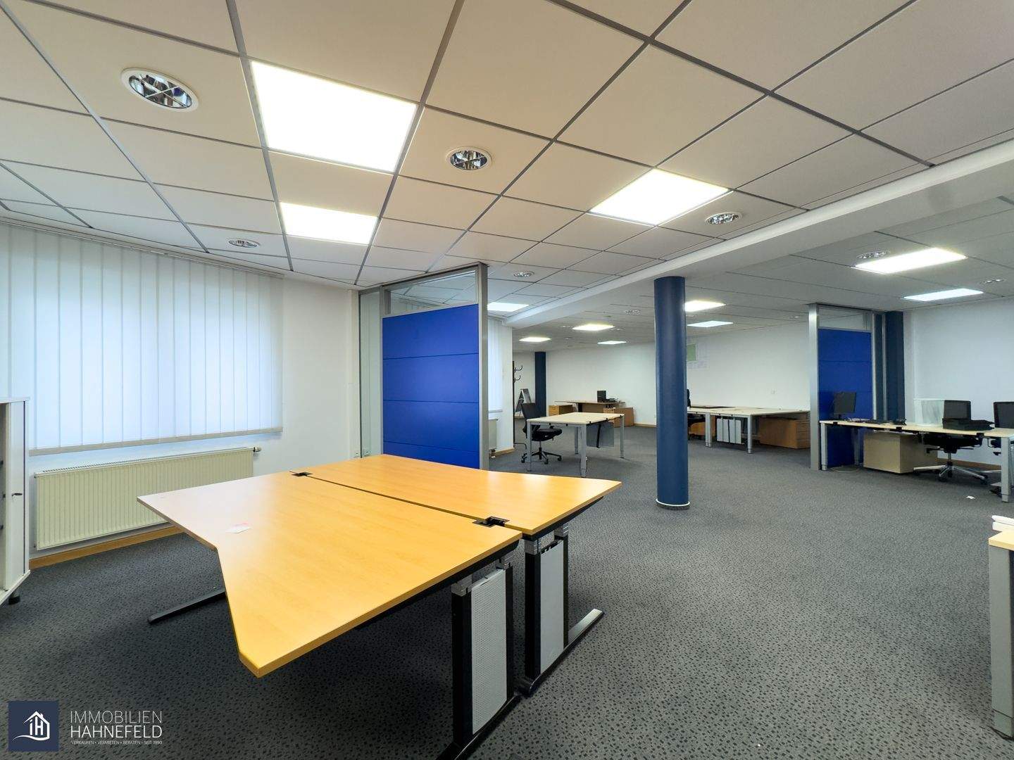 Thumbnail-Attraktive Büro-Praxisräume 202 m² - EG, Tiefgaragenstellplätze.