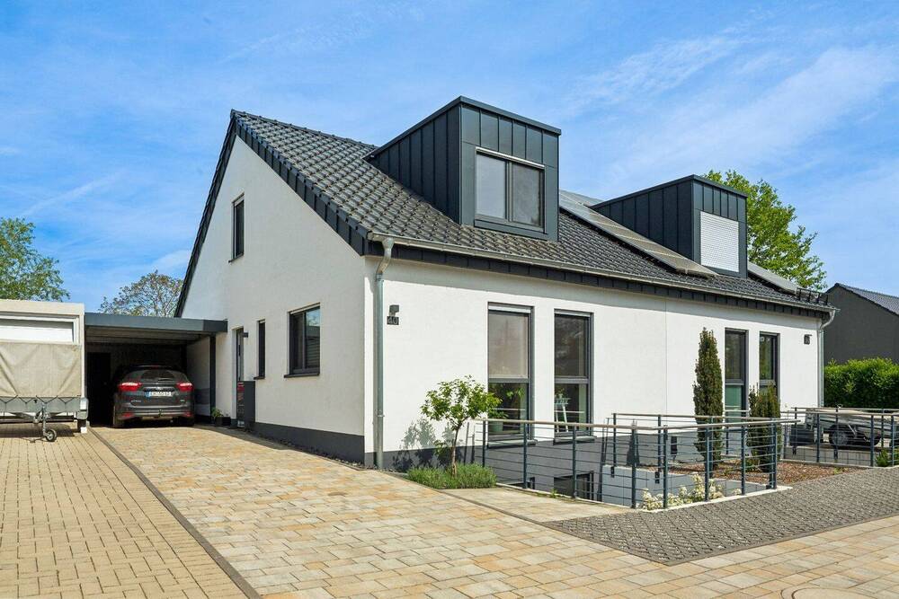 Thumbnail-Raumwunder - top gepflegtes Wohnhaus mit LWP und schönem Garten, Nähe Oberpleis