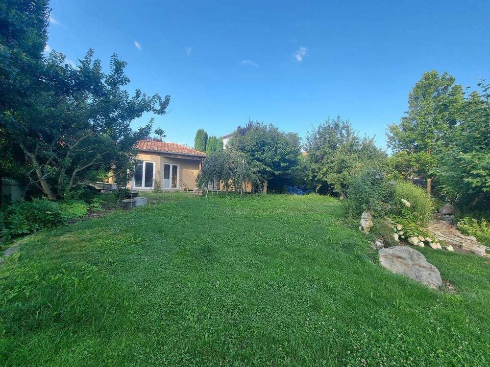 Thumbnail-NEUMANN - Grundstück zur Doppel-oder Einfamilienhausbebauung in top Lage!