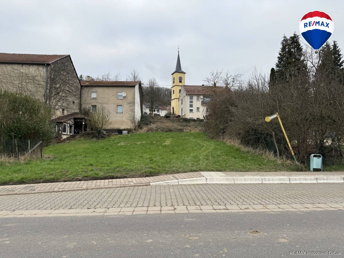 Thumbnail-Schönes Baugrundstück in Mondorf