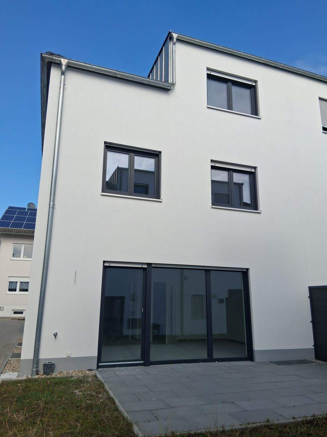 Thumbnail-NEUMANN -Neubau! Hochwertige Doppelhaushälften in guter Lage - Nähe Ingolstadt