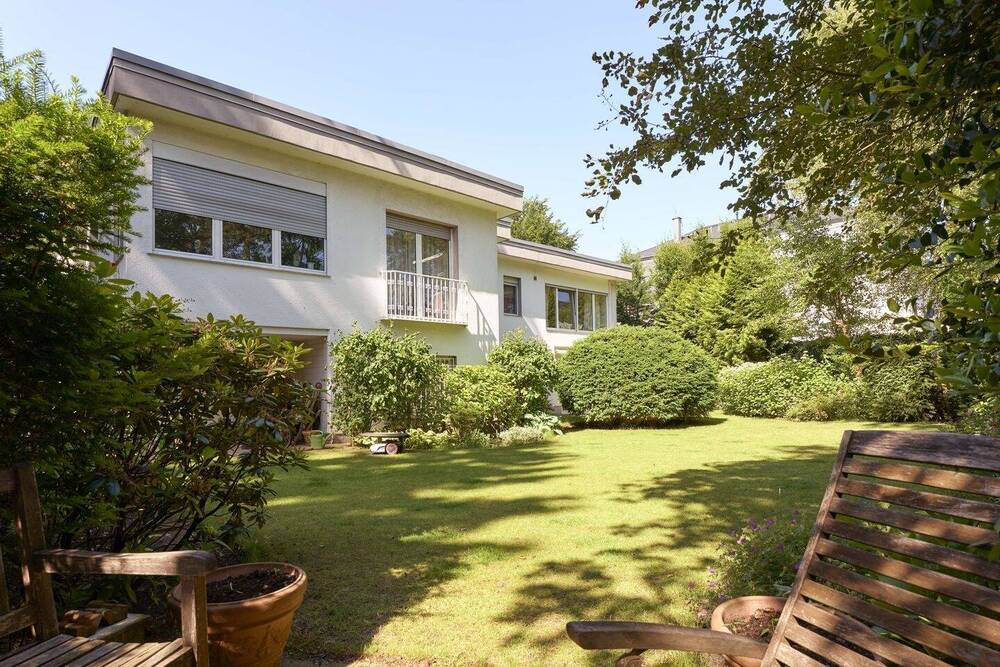 Thumbnail-Vielseitig nutzbares Haus auf zwei Ebenen in bester Lage von Grunewald