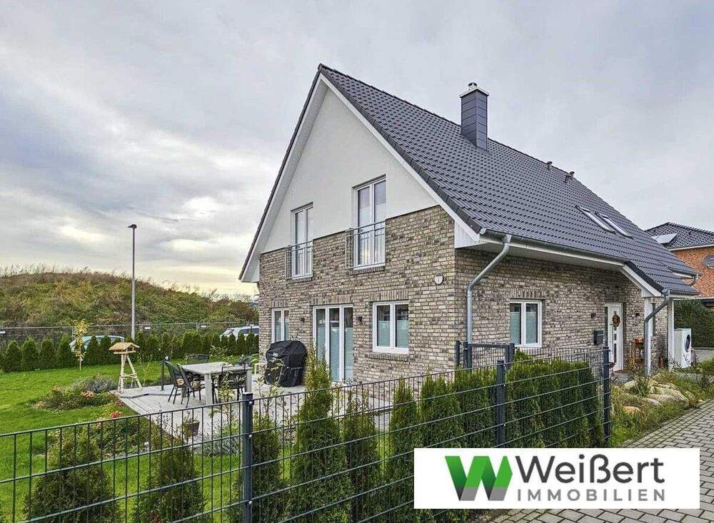 Thumbnail-Seltene Gelegenheit! Niedrigenergiehaus (EH40) mit Wärmepumpe in Top-Lage in Itzehoe!