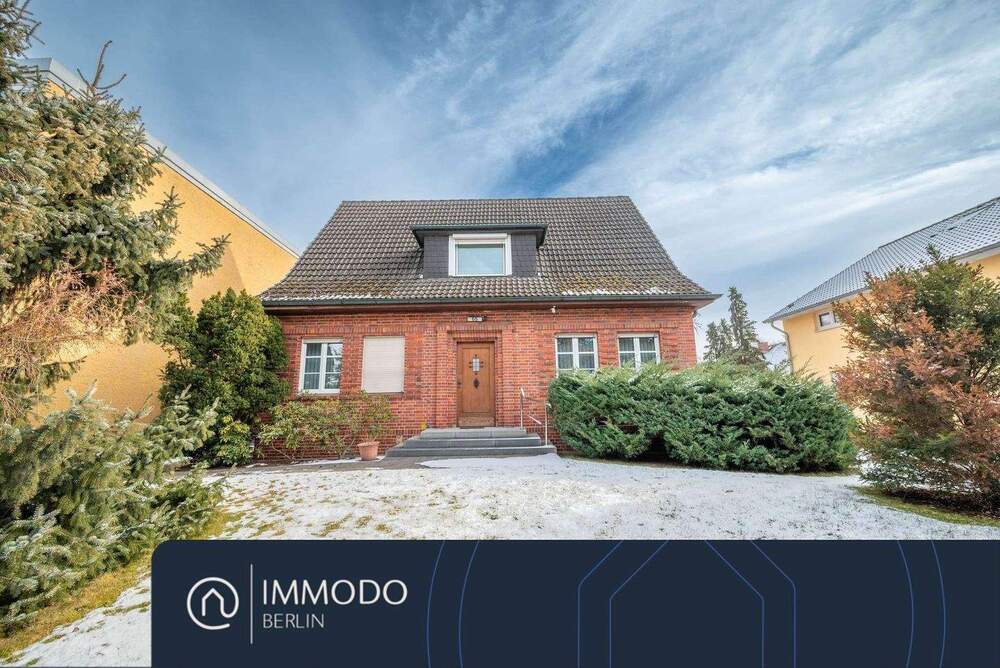 Thumbnail-?? Endlich Zuhause - hochwertiges 7,5 Zimmer Haus mit großem Garten, sonniger Terrasse und 2 Garagen