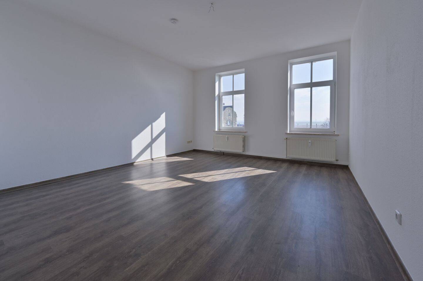 Thumbnail-Gepflegte 3-Raumwohnung in Hohenstein-Ernstthal - 66 m², mit Aufzug und ruhiger Wohnlage