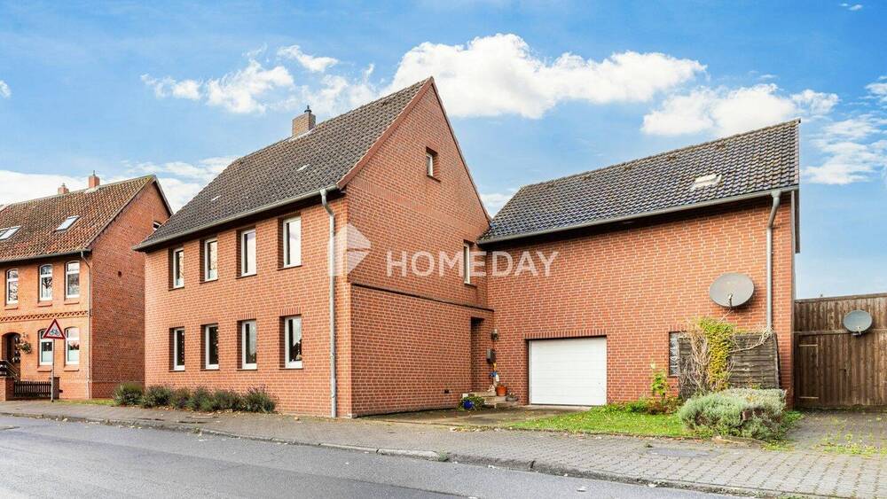 Thumbnail-Großzügig & naturnah: EFH mit Garten, Terrasse, Garage und herrlichem Ausblick in Östrum