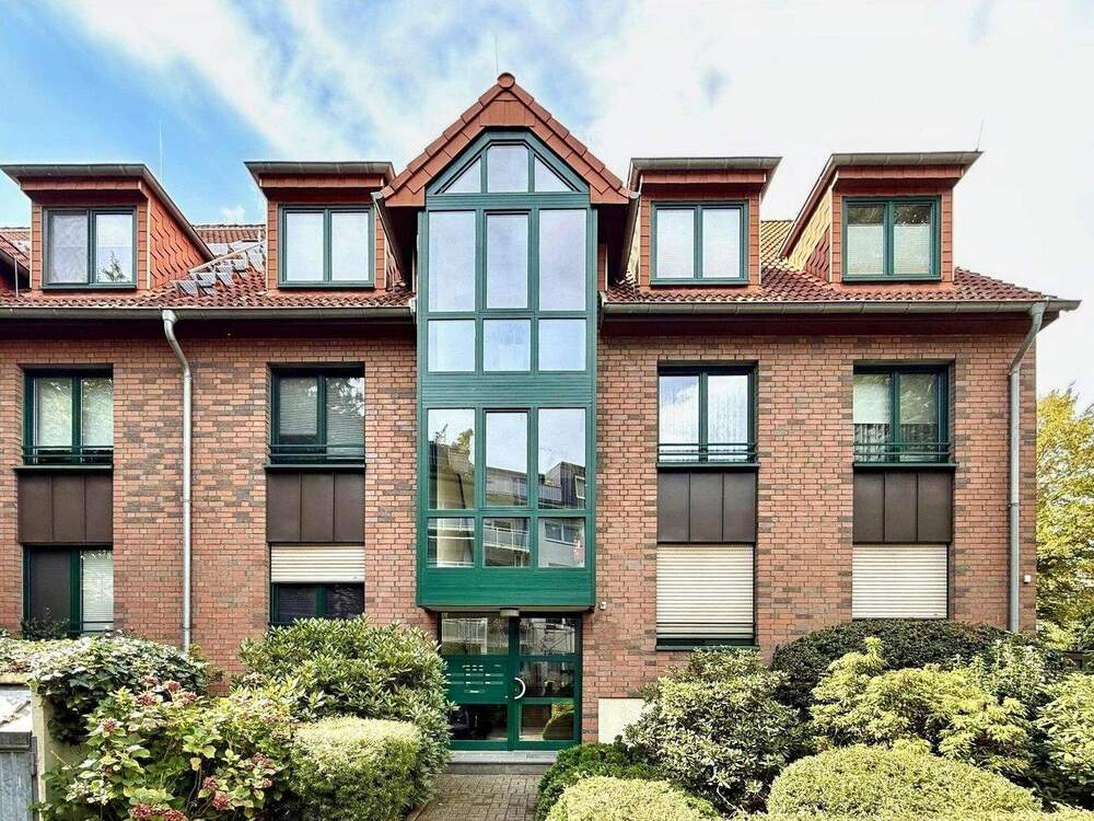 Thumbnail-Charmante 3-Zimmer-Eigentumswohnung in ruhigem 6-Familienhaus inkl. TG-Stellplatz