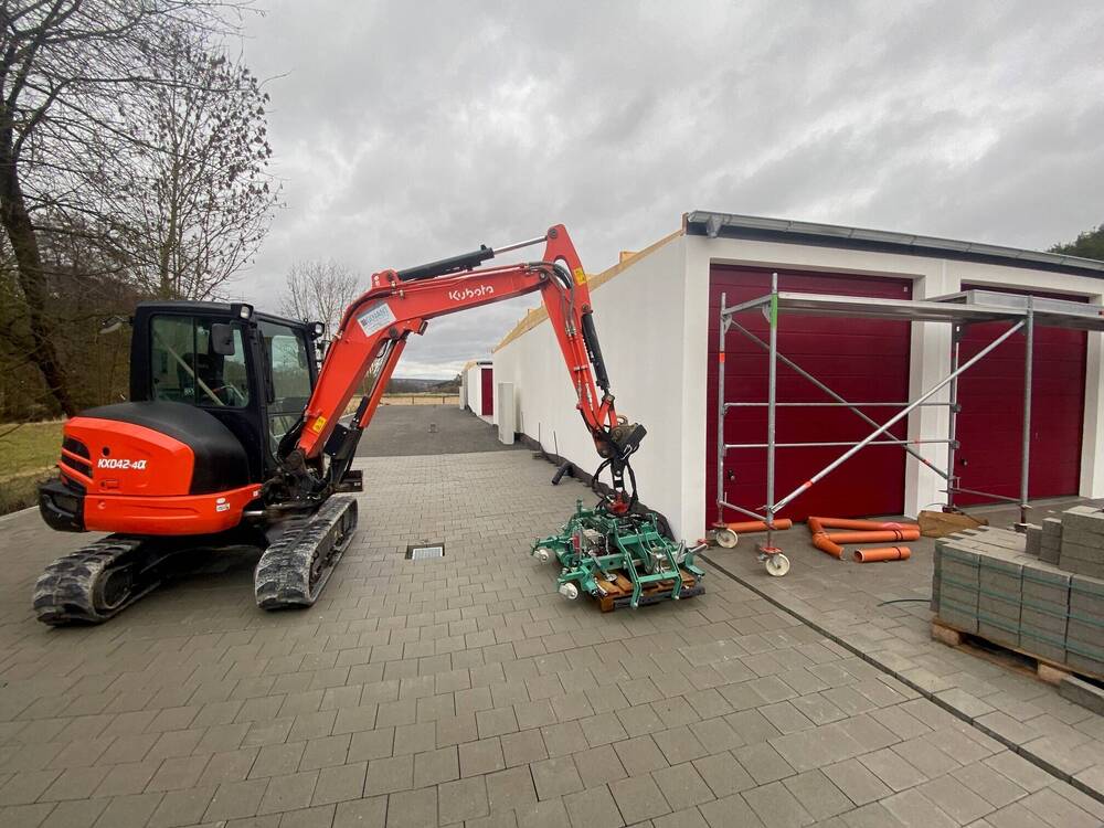 Thumbnail-Garagen in XXL-Grösse ZU VERMIETEN Wohmobile, Halle, Storagefläche