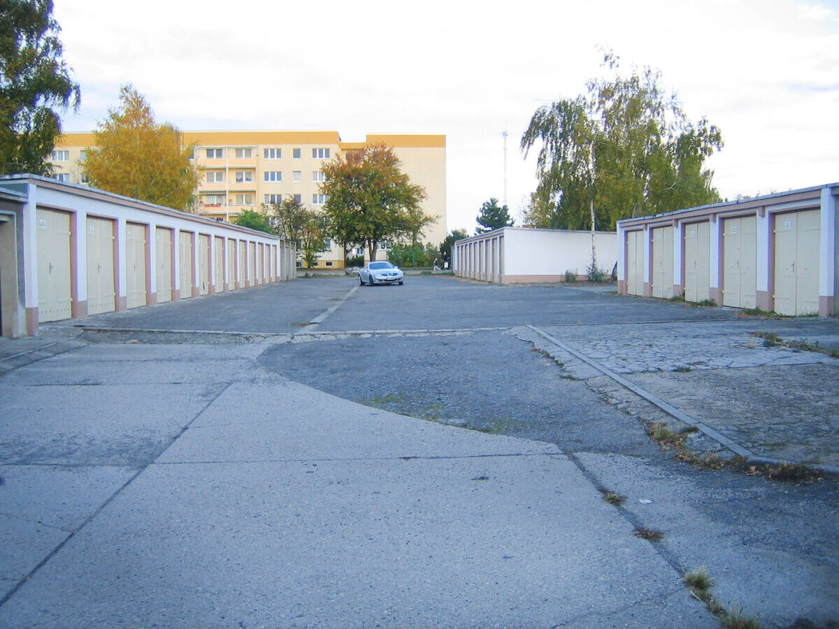 Thumbnail-Hohe Miet-Nachfrage! Paket aus 27 Garagen in Bad Düben am Standort Schmiedebergerstraße zu erwerben