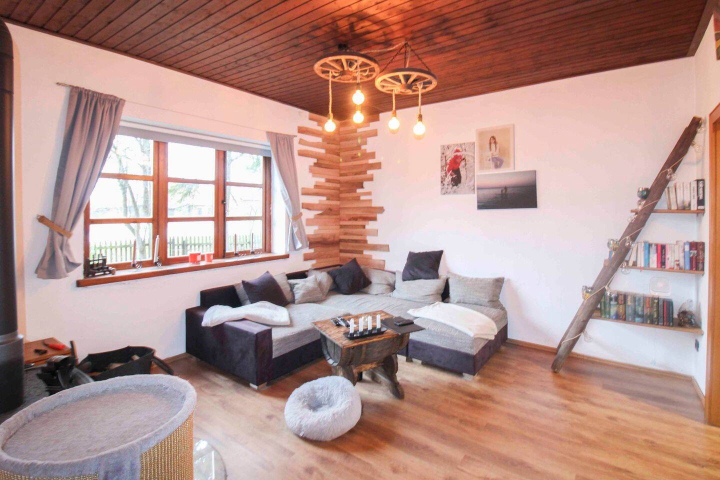 Thumbnail-Haus in Pollhagen mit Solar & Ausbaureserve - mit Solar auf dem Dach