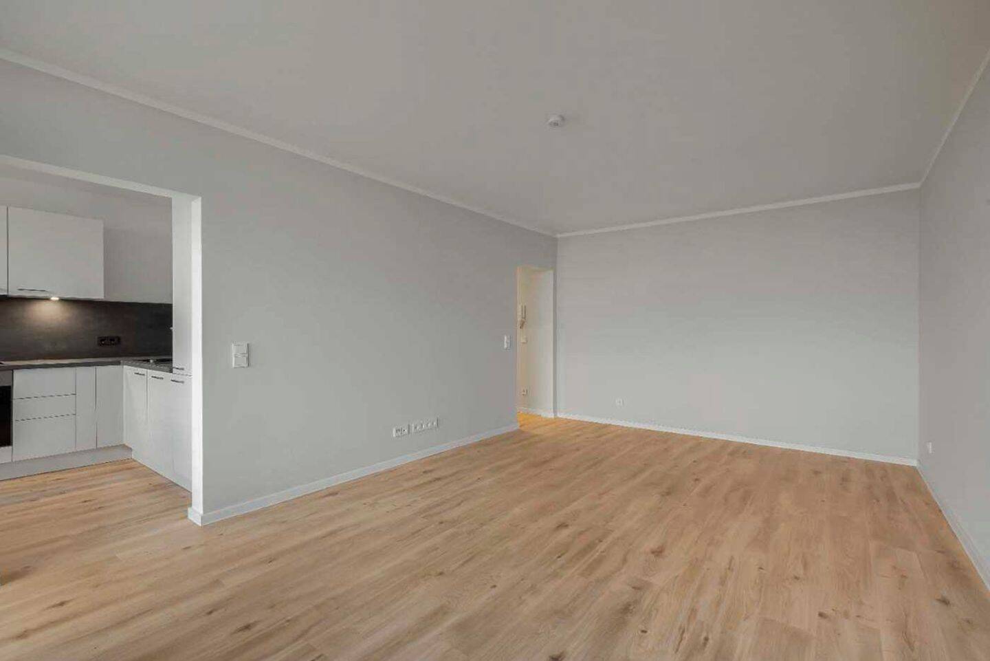 Thumbnail-Modern sanierte 2-Zimmer-Wohnung mit Loggia und Tiefgaragenstellplatz
