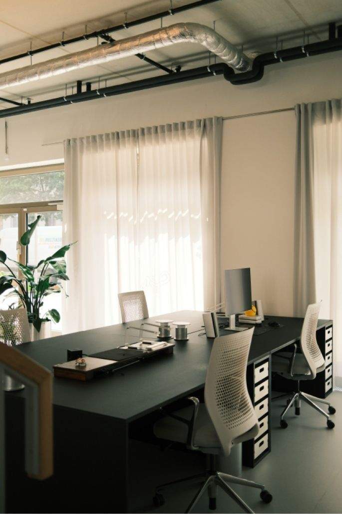 Thumbnail-Kreativer Schreibtischplatz im St. Pauli Studio - 247 Zugang, Kaffee & DSL, 4qm