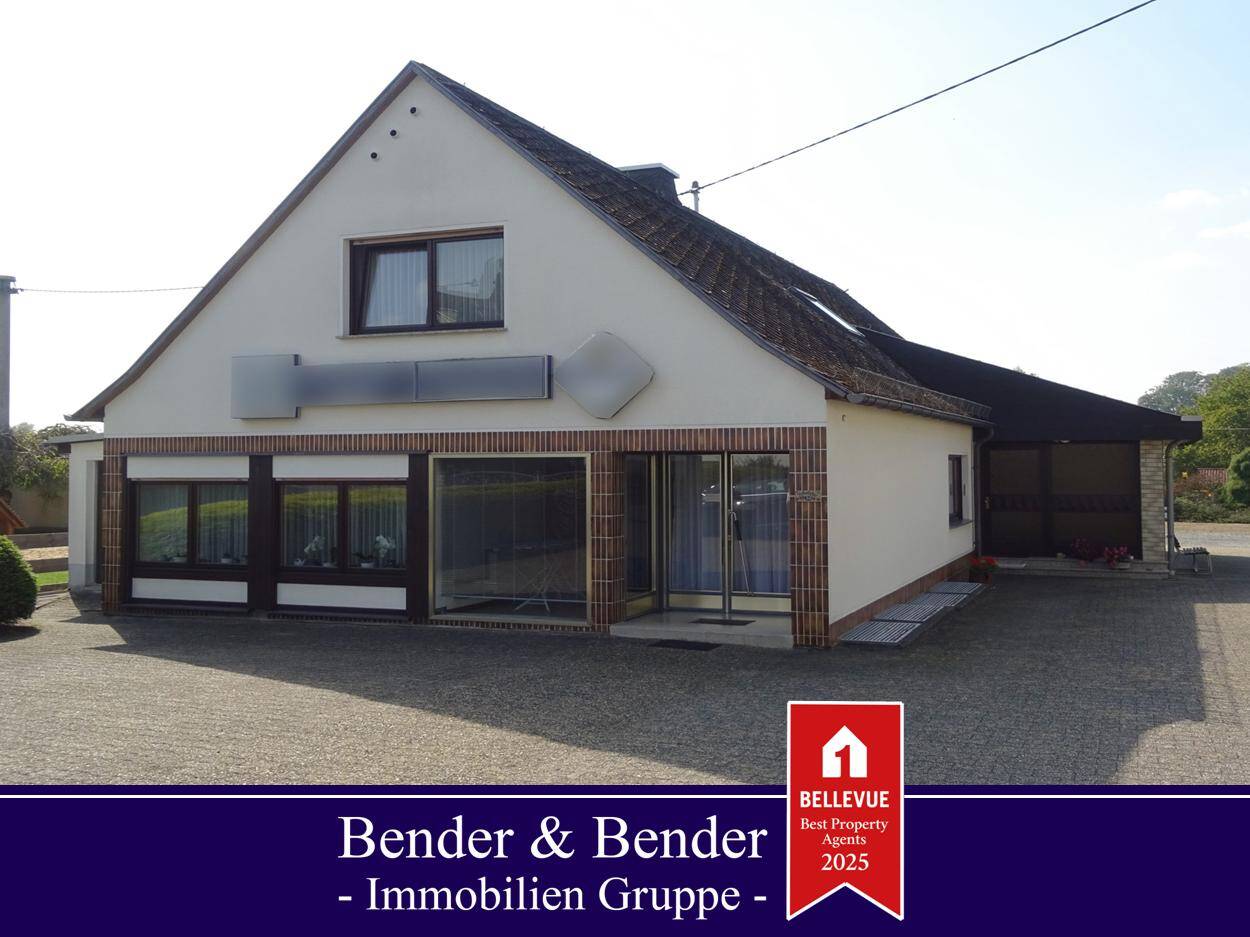 Thumbnail-Vielseitig nutzbare Immobilie in ruhiger Lage und zusätzlicher Wagen- und Lagerhalle!