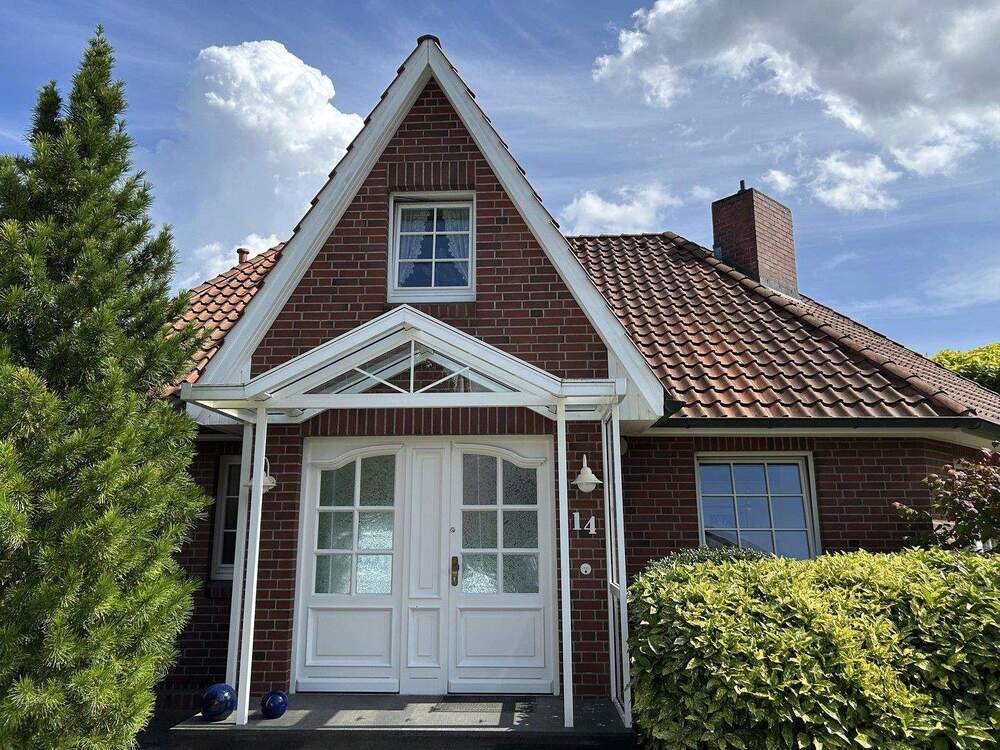 Thumbnail-Einfamilienhaus auf weitläufigem Grundstück mit Baureserve