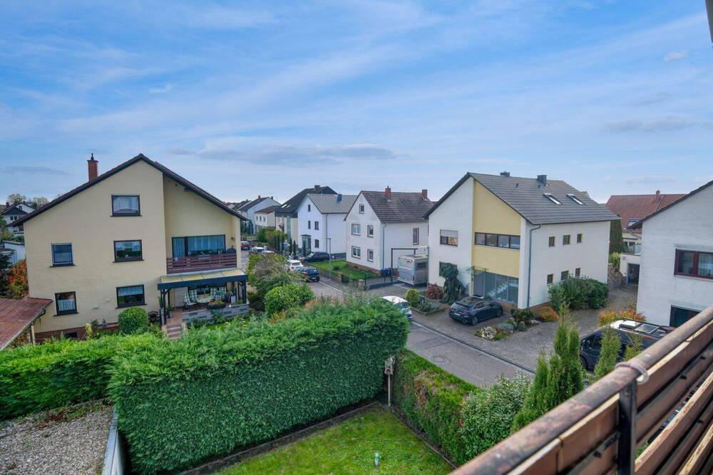 Thumbnail-3 ZKB DG & 2 ZKB Souterrain Whg an den Toren Altrips | Sofort beziehbar | Garage & 2 Stellplätze