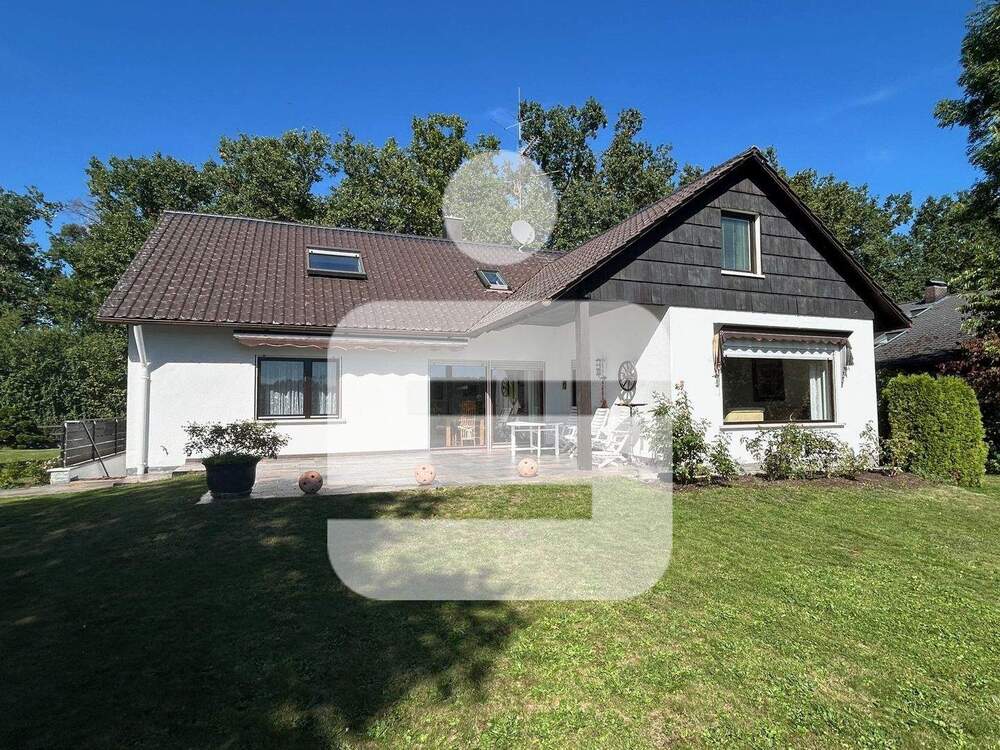 Thumbnail-freistehendes EFH in Heßdorf...Viel Platz! Zwei Wohneinheiten möglich!