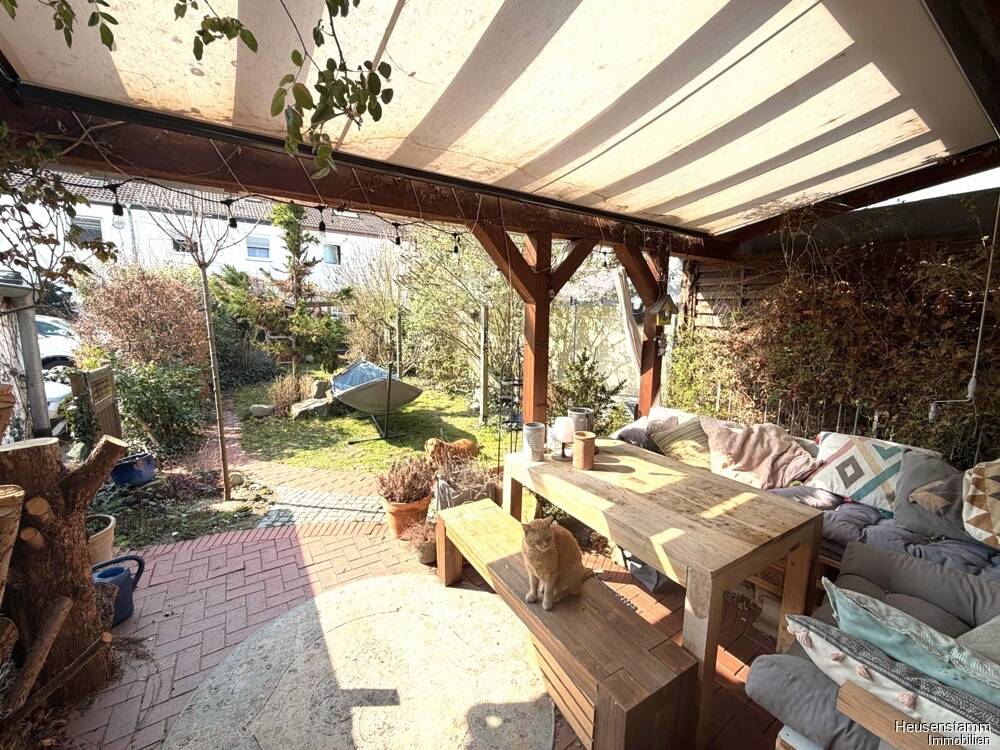 Thumbnail-Wo neue Wurzeln wachsen: Ihr Haus mit sonnigem Garten in Heusenstamm