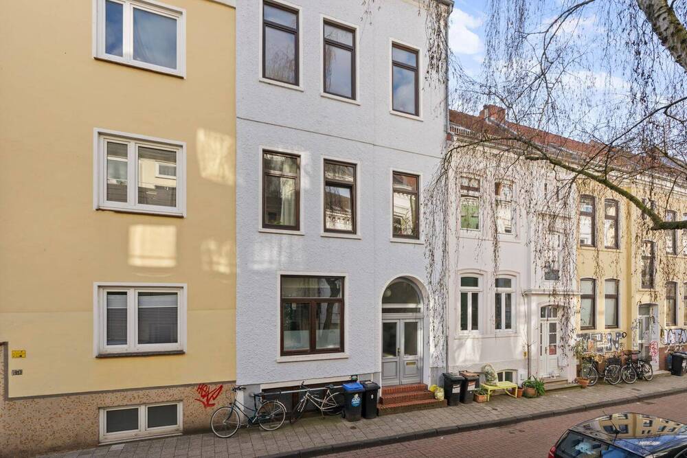 Thumbnail-Attraktives Mehrfamilienhaus in begehrter Lage von Bremen - Solides Investment mit Entwicklungspotenzial in der Gertrudenstraße