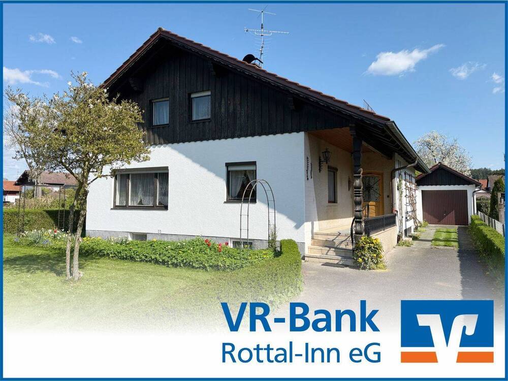 Thumbnail-Solides Einfamilienhaus mit traumhaften Garten und Nebengebäude